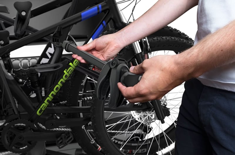 Nosič bicyklov THULE VeloSpace XT na 3 bicykle - black